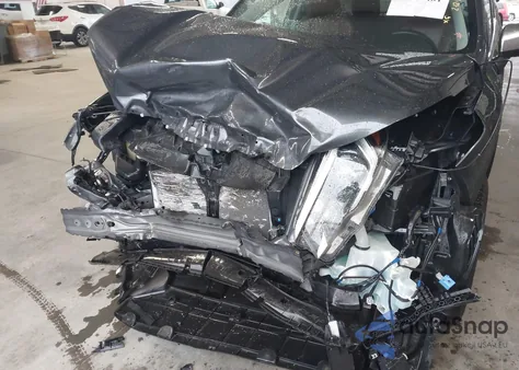 2021 Subaru Forester Touring z USA, uszkodzony, nr VIN JF2SKAXC8MH500831